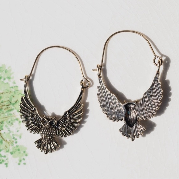 Gothic Owl Noctua Brass Earrings - Picture 4 of 6